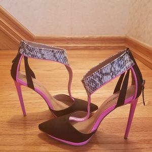 Ternalyn Black and Pink womens shoes